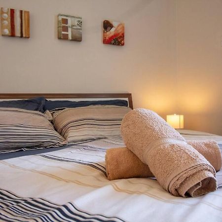 Modern Apt In The Heart Of Maltese Nightlife Saint Julian's Exterior photo